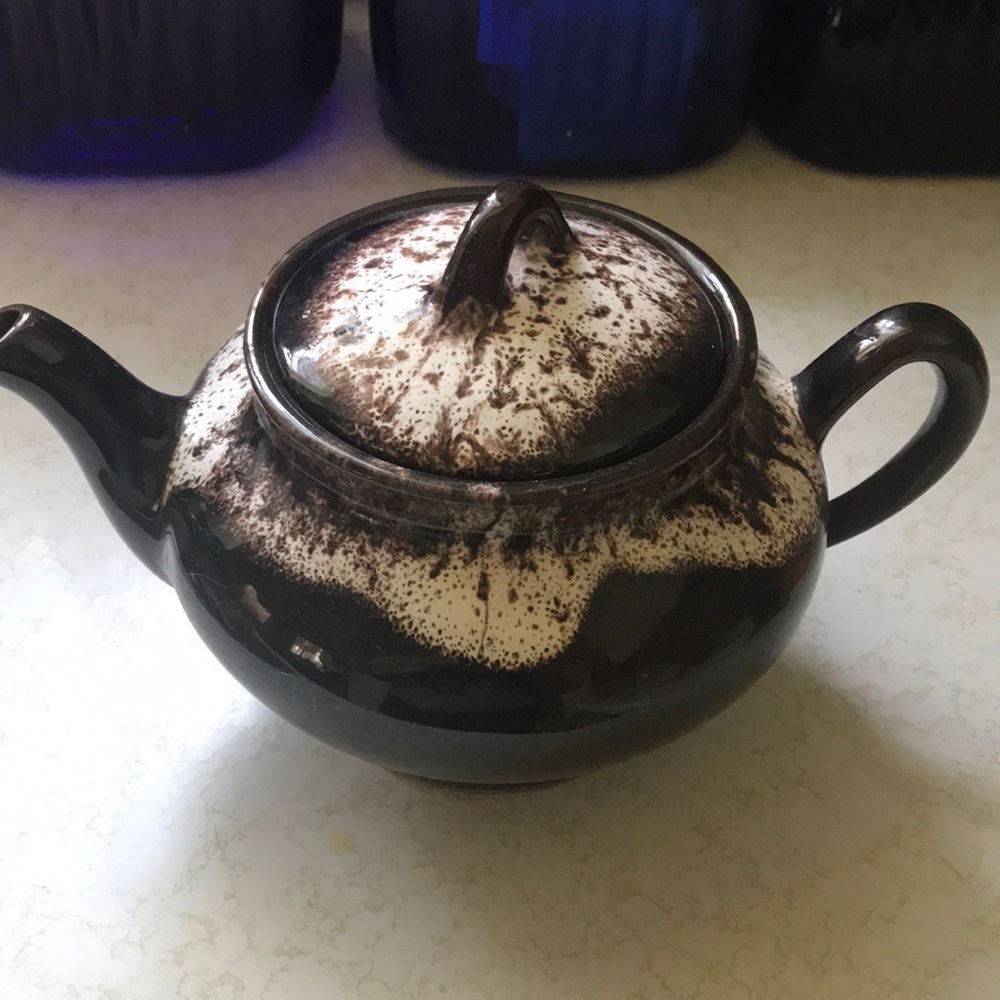 Royal Canadian  Teapot
